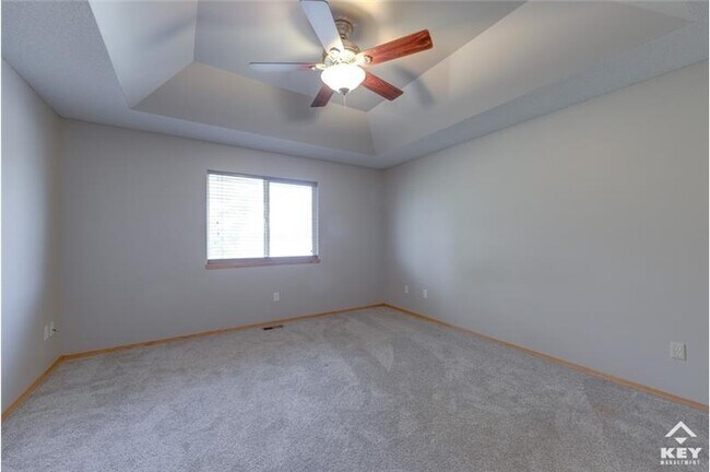 Building Photo - 12026 W Jewell Ct