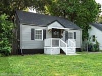 Building Photo - 4015 Valley View Dr