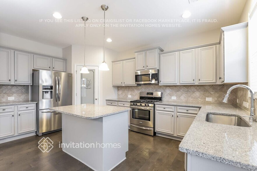 Building Photo - 5919 Park Bay Ct