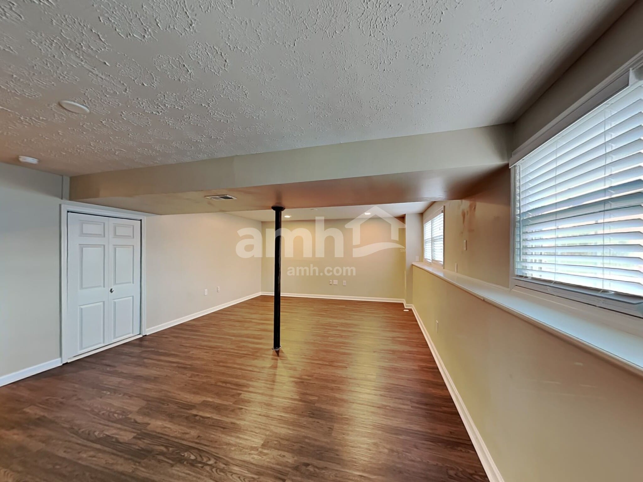 Building Photo - 10418 Antietam Rdg