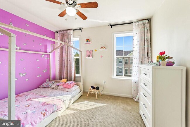 Building Photo - 21521 Willow Breeze Sq