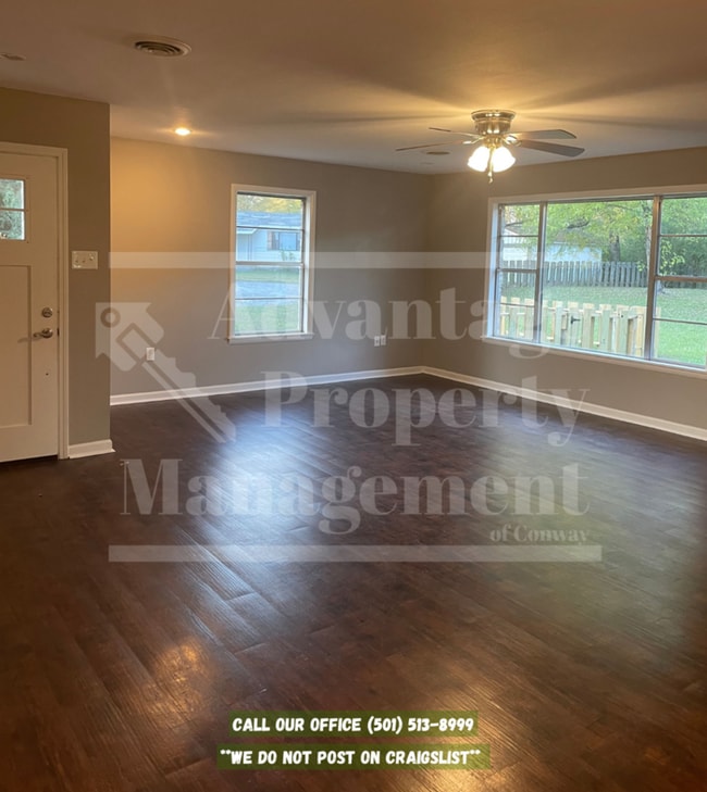 Building Photo - 11 Pamela Ln