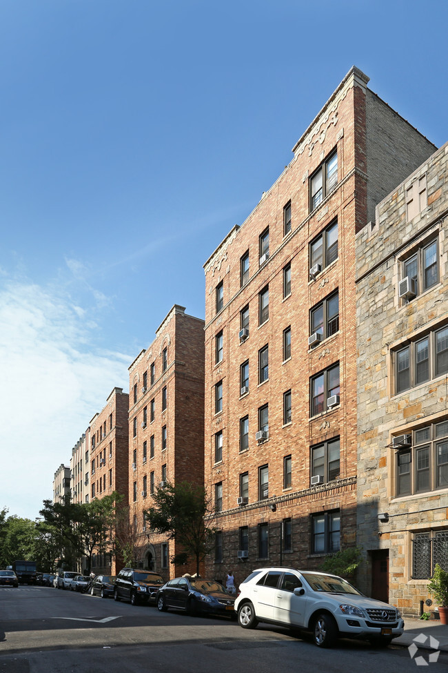 Primary Photo - 97-99 Arden St