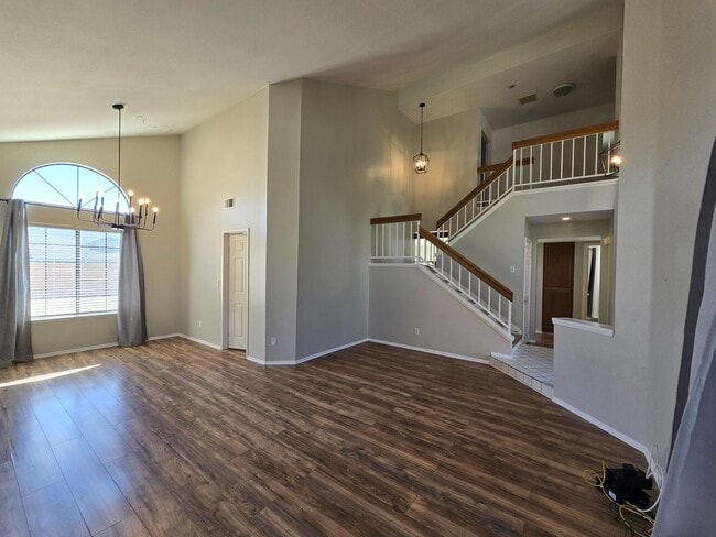 Building Photo - 39354 Longhorn Ct