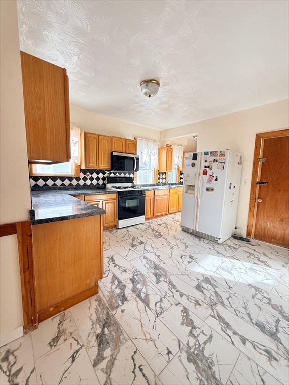 Building Photo - 253 Norfolk St