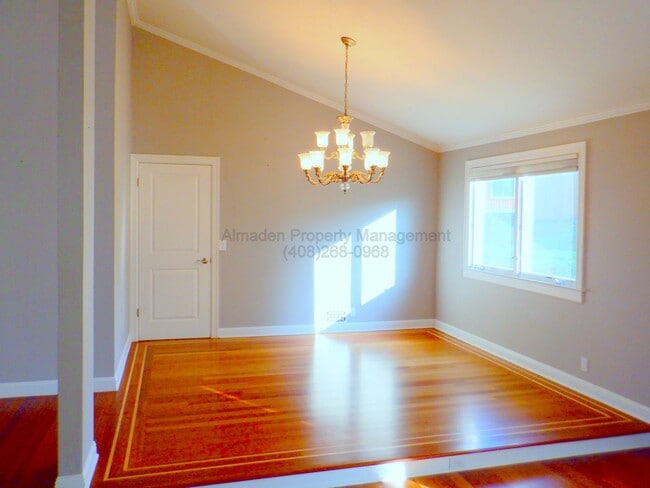 Building Photo - 1186 Wilhelmina Way