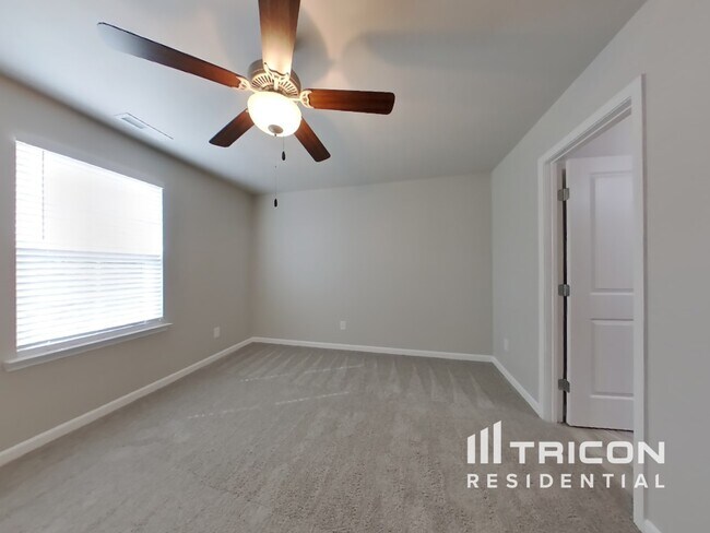 Building Photo - 107 Hickory Sta Ln
