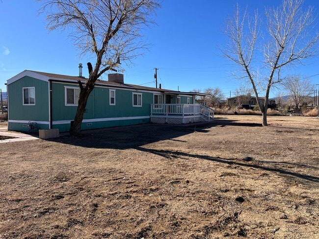 Building Photo - Two bedroom manufactured home in Silver Springs, NV