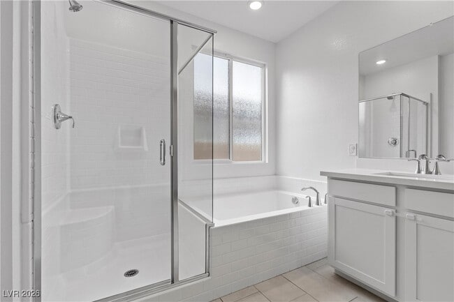 Building Photo - 3508 Liviana Gln Ave