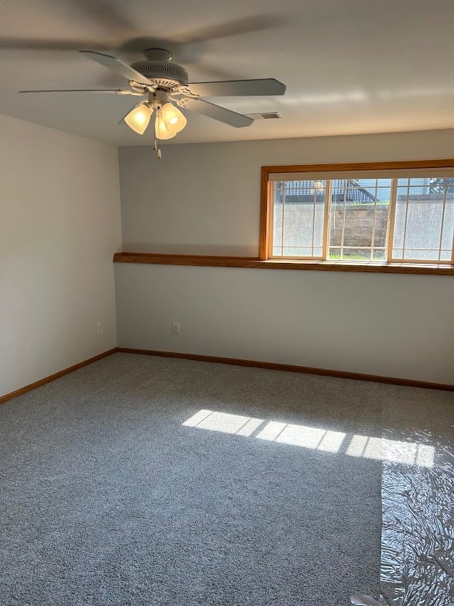 LL Family Room - 1051 Tamarack Way