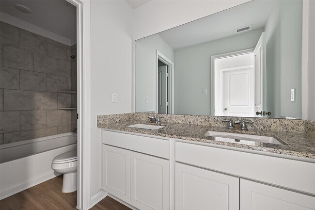 Building Photo - 5823 Fresh View Ct