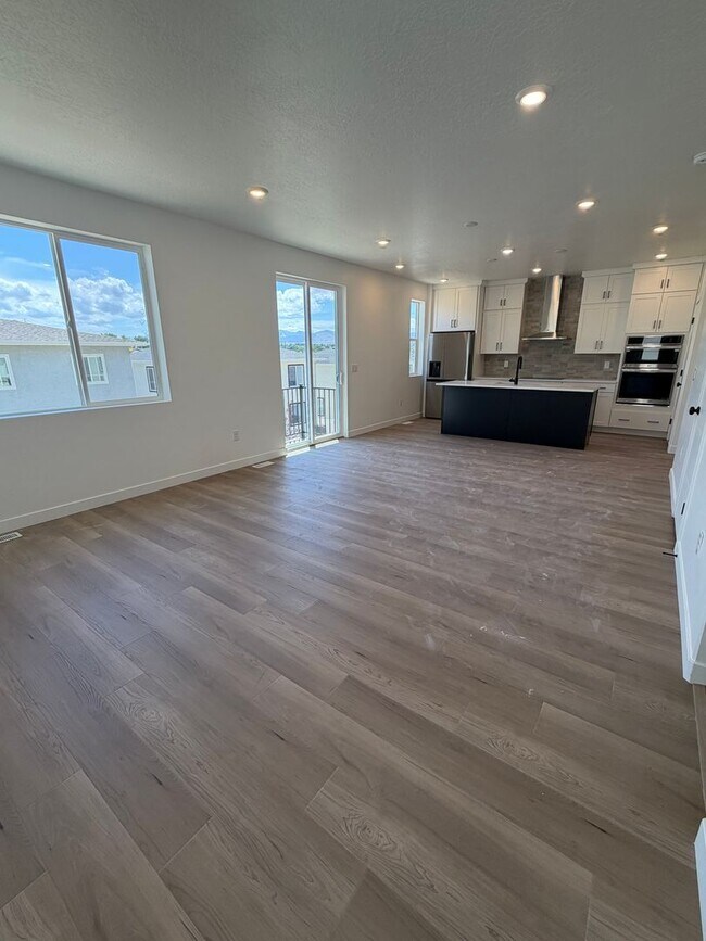 Building Photo - BRAND NEW HOME!!!