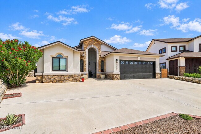 Building Photo - 14420 Navajo Point Dr