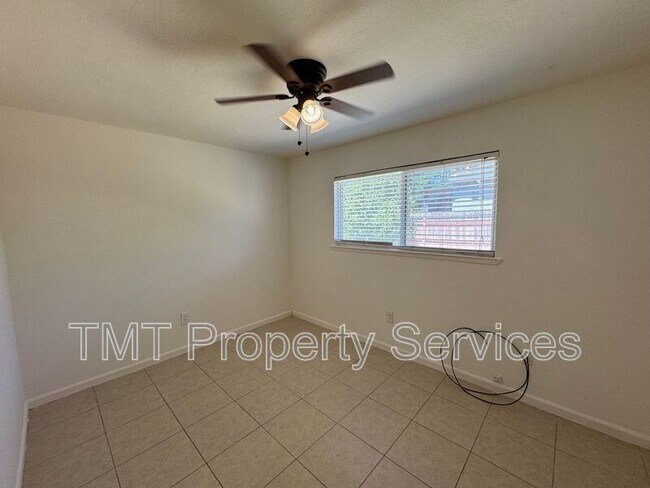 Building Photo - 3729 Branch St