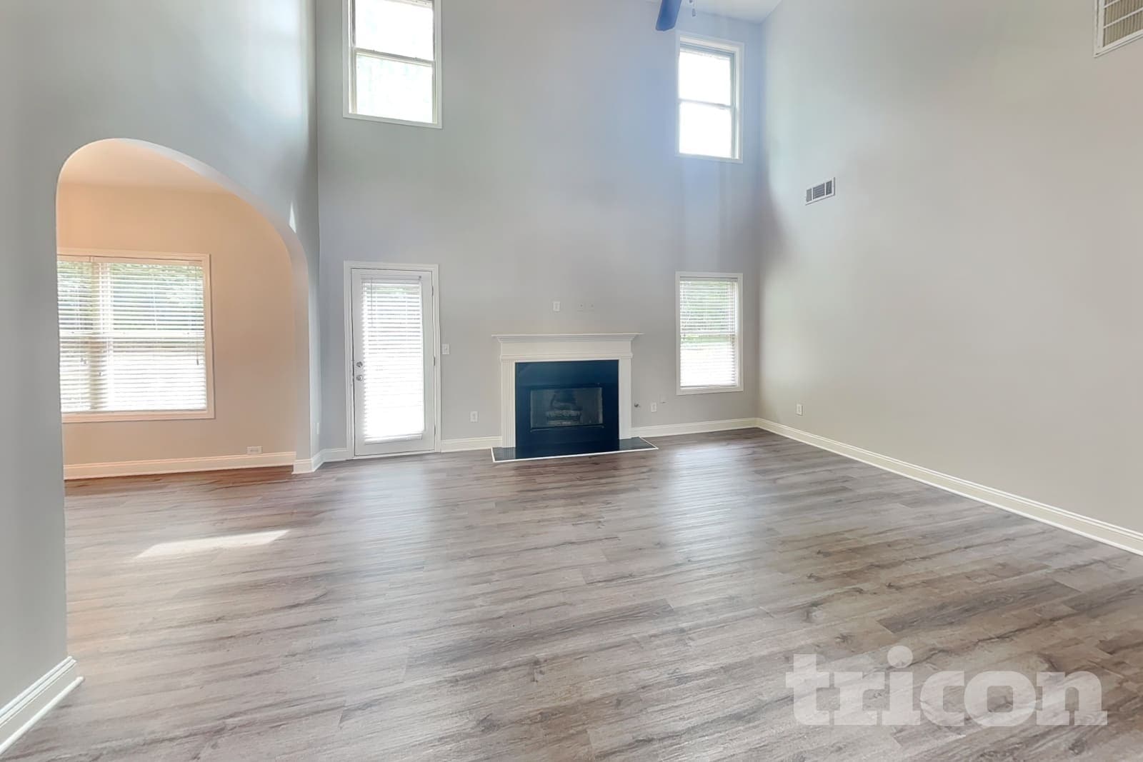 Building Photo - 1571 English Manor Cir