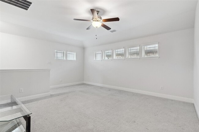 Building Photo - 717 Steppe Dr