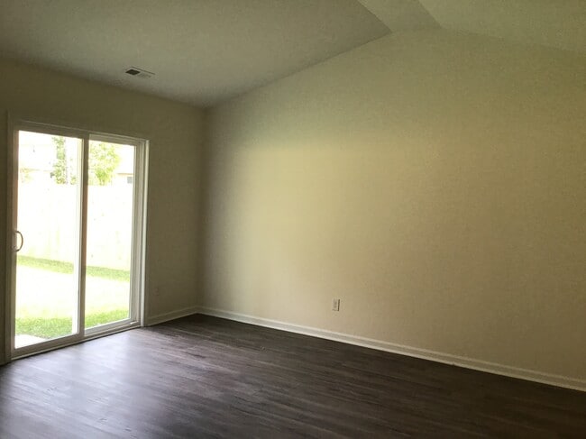 Building Photo - 1006 Jt Westfield Dr