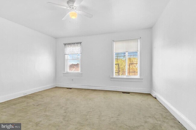 Building Photo - 1852 5th St NW