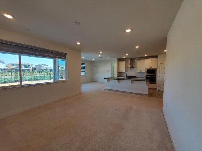 Building Photo - 3919 Watermist Way