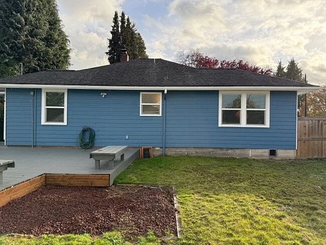 Building Photo - Newly Remodeled 2 bed 1 bath Home in Marys...