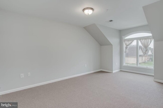 Building Photo - 20421 Kings Crest Blvd