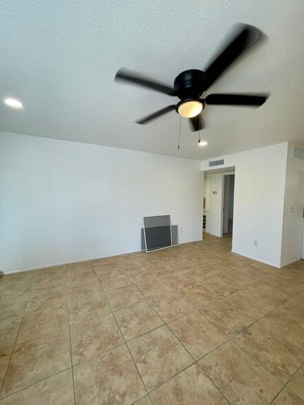 Open Living Room - 3364 W Harmont Dr