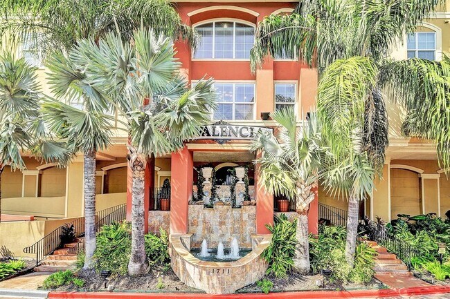 Primary Photo - 1711 Old Spanish Trl