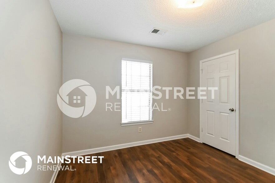 Building Photo - 9917 Riggan Dr