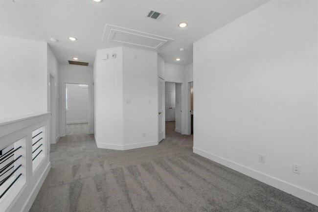 Building Photo - 1326 Shaded Rock Dr