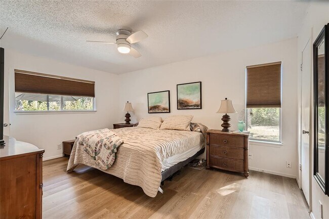 Building Photo - 9206 Robins Nest Ln