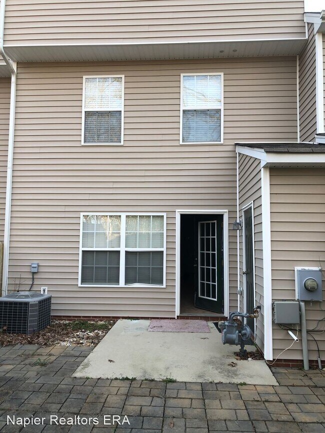 Building Photo - 3 br, 3 bath House - 4073 Trisha Trail