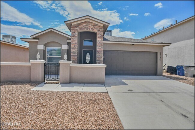 Building Photo - 14176 Charles Pollock Ave