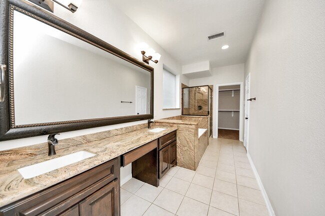 Building Photo - 24543 Pelican Hill Dr