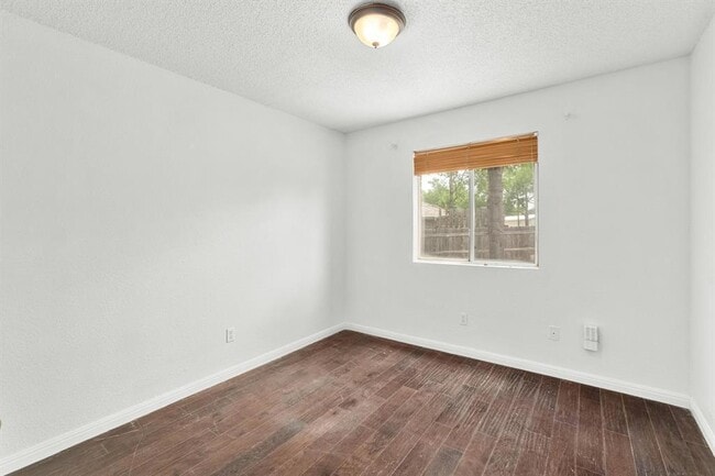 Building Photo - 12701 Tantara Dr