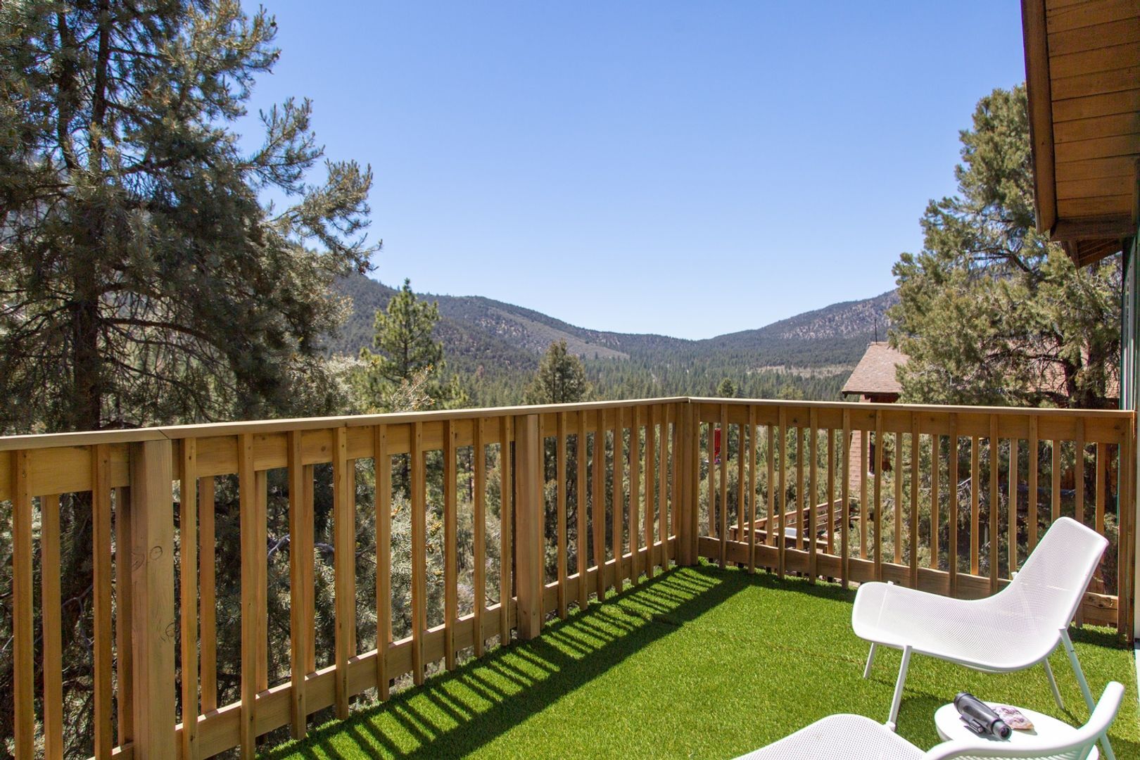 Building Photo - 2235 Ironwood Dr