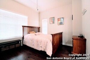 Building Photo - 1707 Tiny Tune