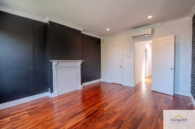 Building Photo - 503 S East Ave