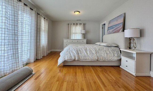 Building Photo - 35 Coolridge Rd