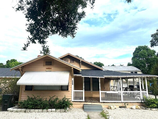 Primary Photo - 136 N 15th St