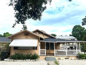 Building Photo - 136 N 15th St