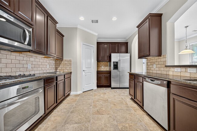 Building Photo - 211 New Harmony Trail