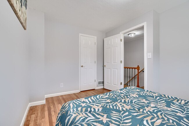 Building Photo - Spacious Townhome 3Bed/2Bath in Dundalk