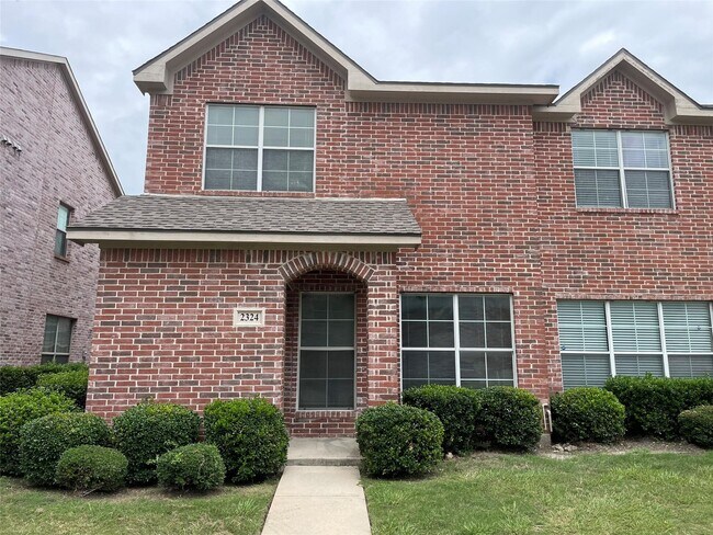 Primary Photo - 2324 Calendar Ct