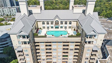 Building Photo - 3334 Peachtree Rd NE