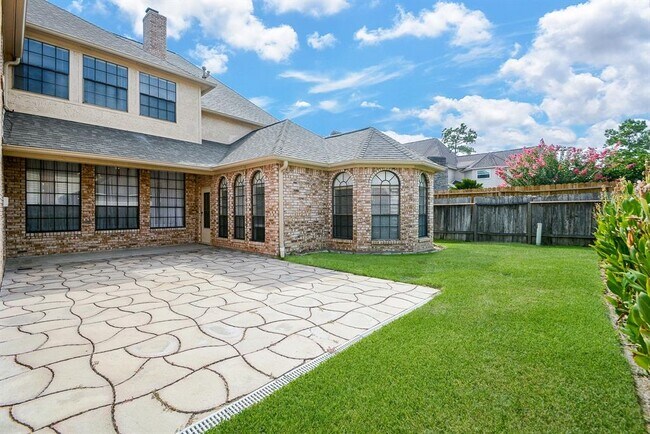 Building Photo - 17407 Widmore Pl