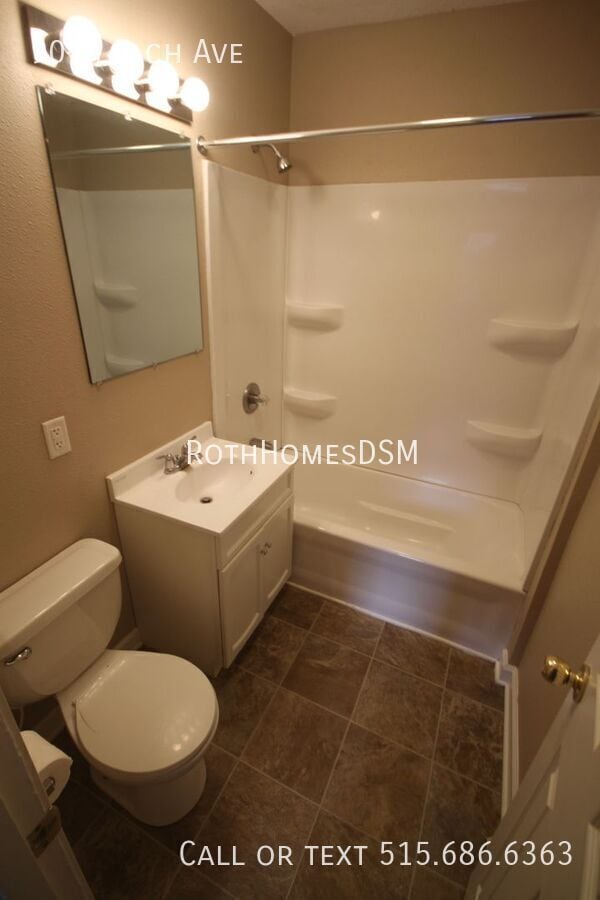 Building Photo - 907 Leach Ave