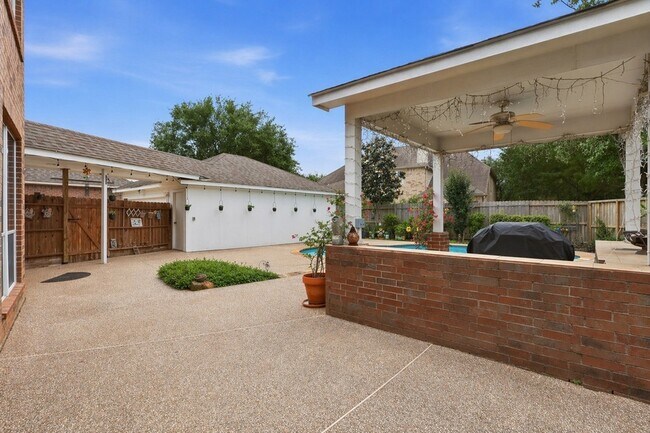 Building Photo - 26227 Bright Dawn Ct