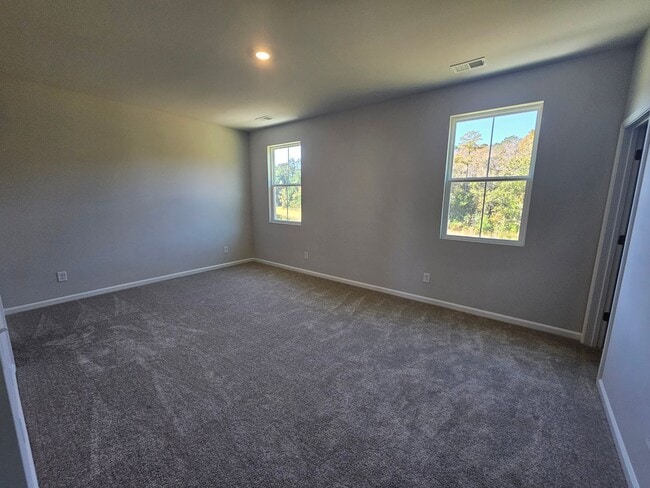 Building Photo - Waterway Commons - 4 Bedroom / Single Car ...