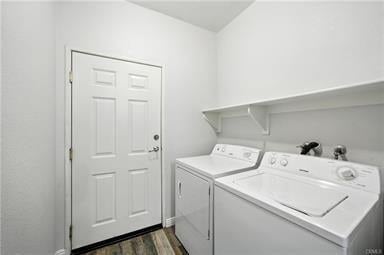 Building Photo - 41410 Juniper St