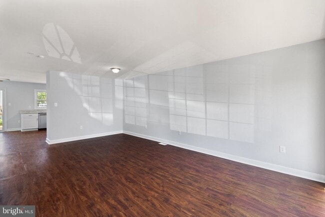 Building Photo - 14090 Kramer Pl